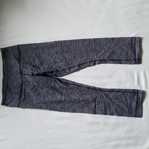 Lululemon Wunder Under Crop, Size 4, Pique